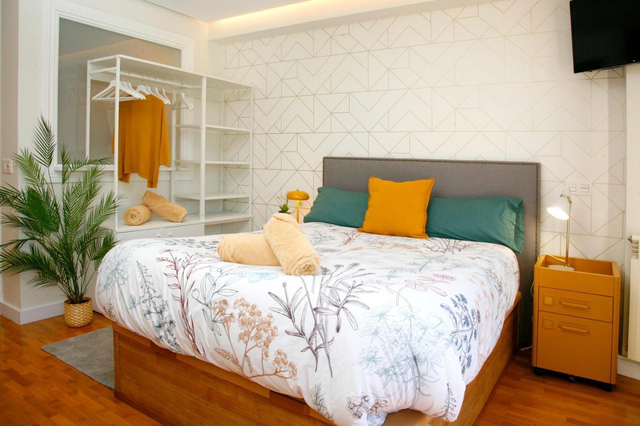 Loft " La Fabrica De Gas",Parking Apartment Oviedo Luaran gambar