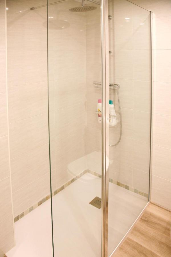 Loft " La Fabrica De Gas",Parking Apartment Oviedo Luaran gambar